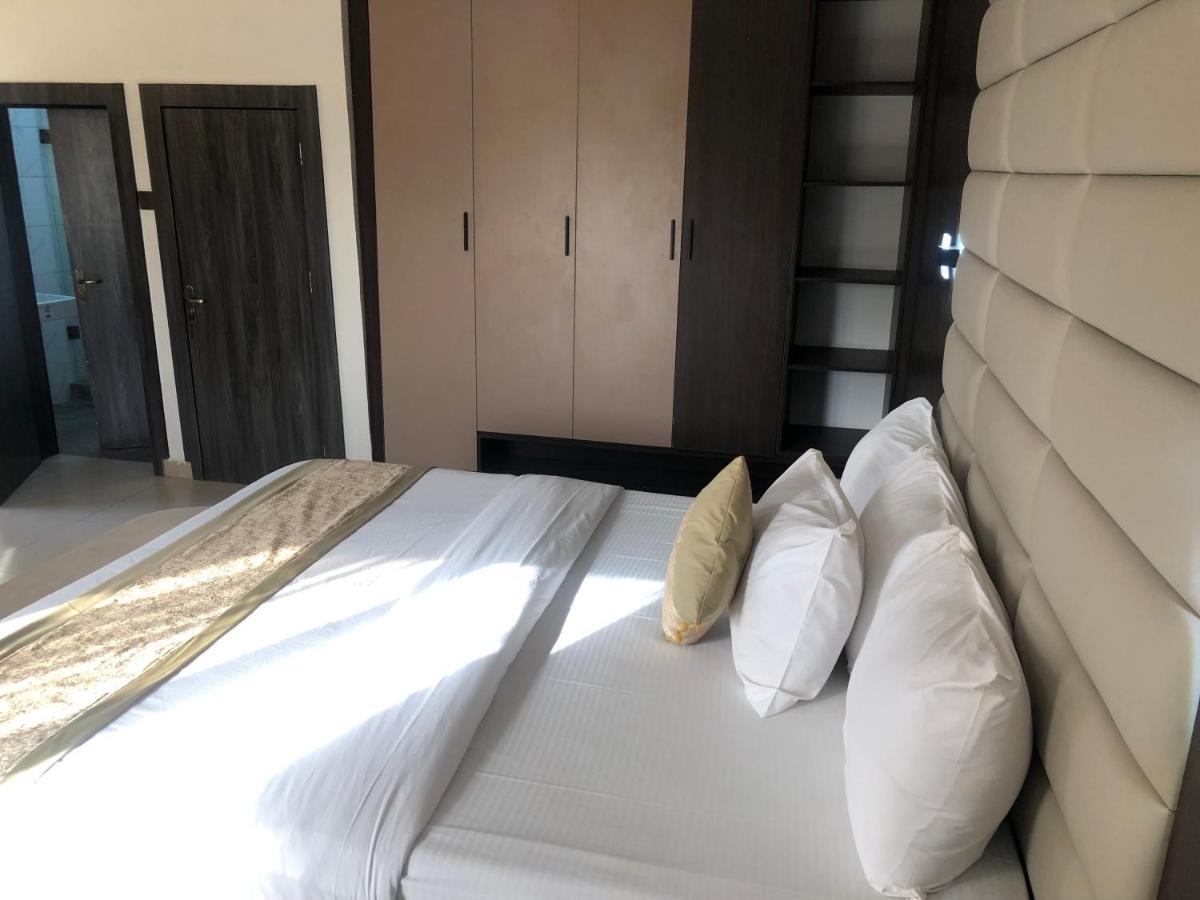 Roban Hotels Limited เอนูกู ภายนอก รูปภาพ